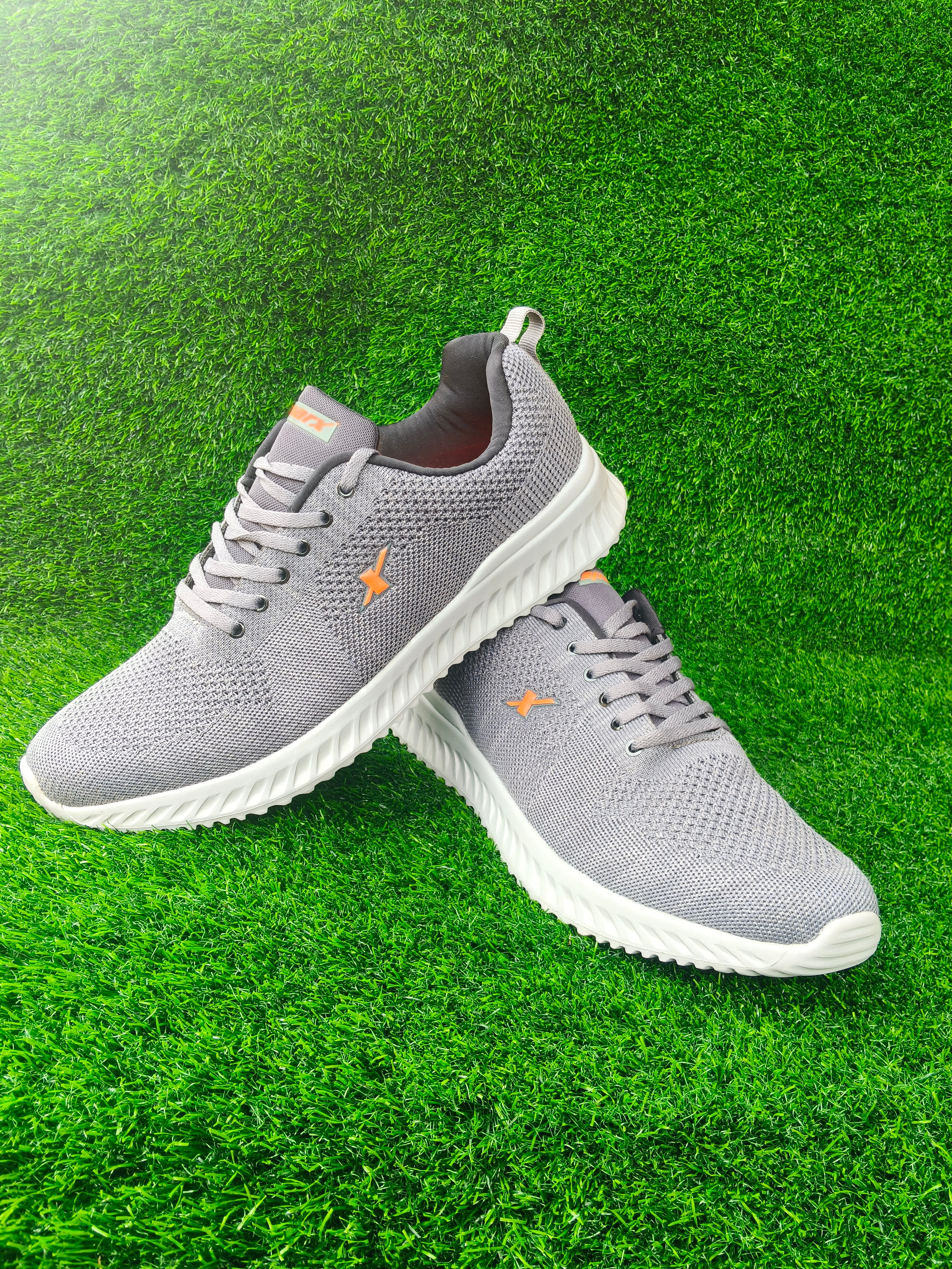 Sparx SM 722 Men's Grey / Neon Orange Sports Shoes