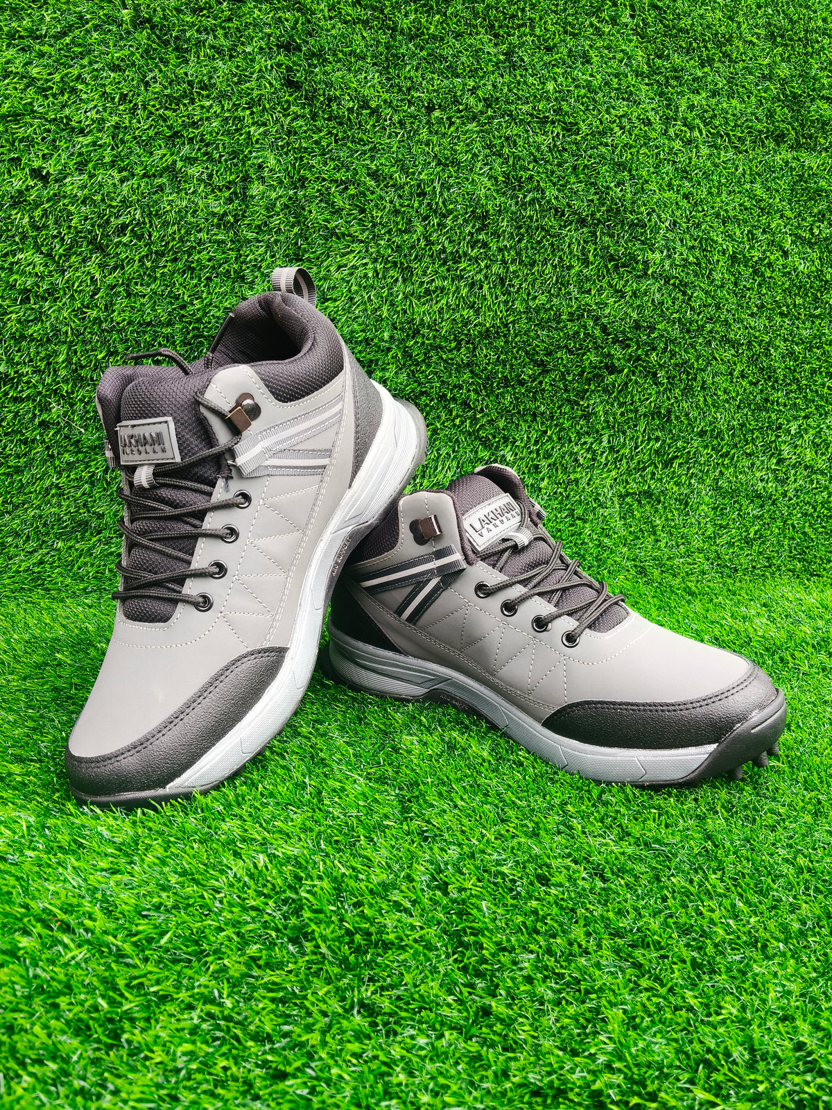 Lakhani Vardaan Woods-01 Men's Dark Grey / Black Sports Shoes