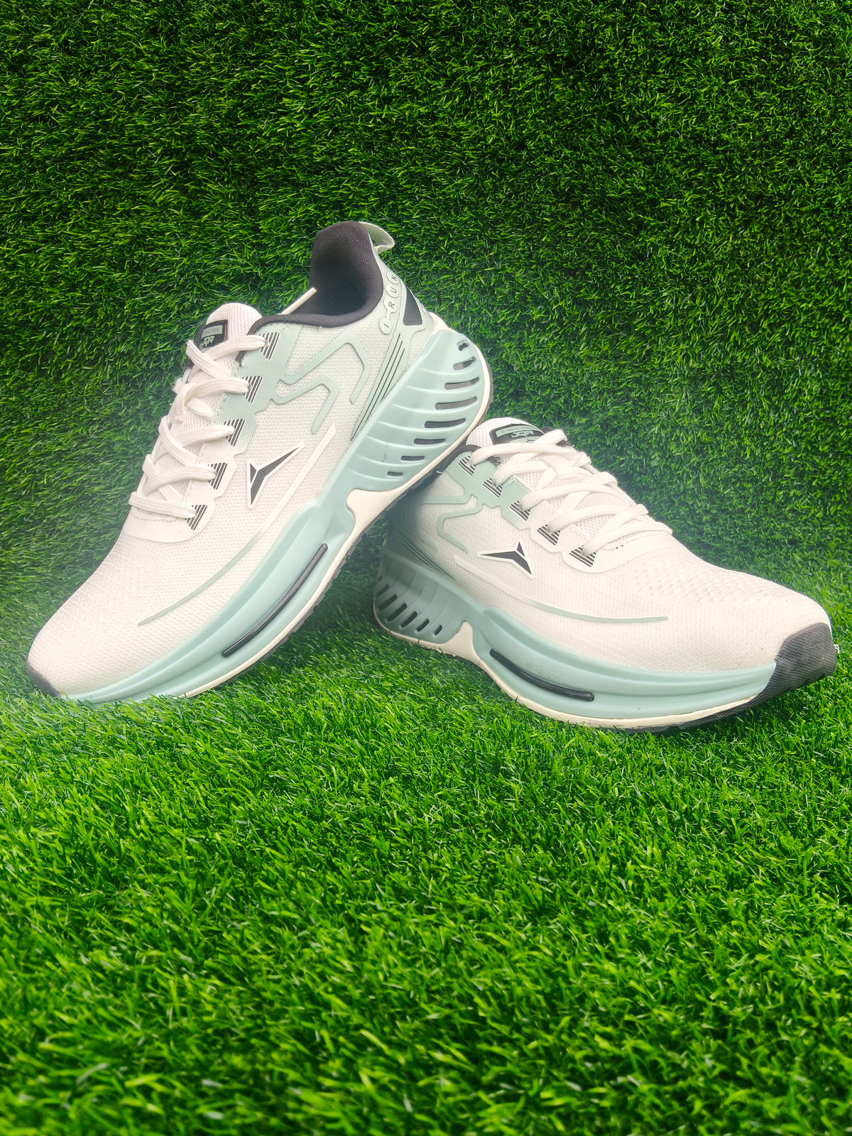 JQR Iron Men's White / Cloud Sports Shoes