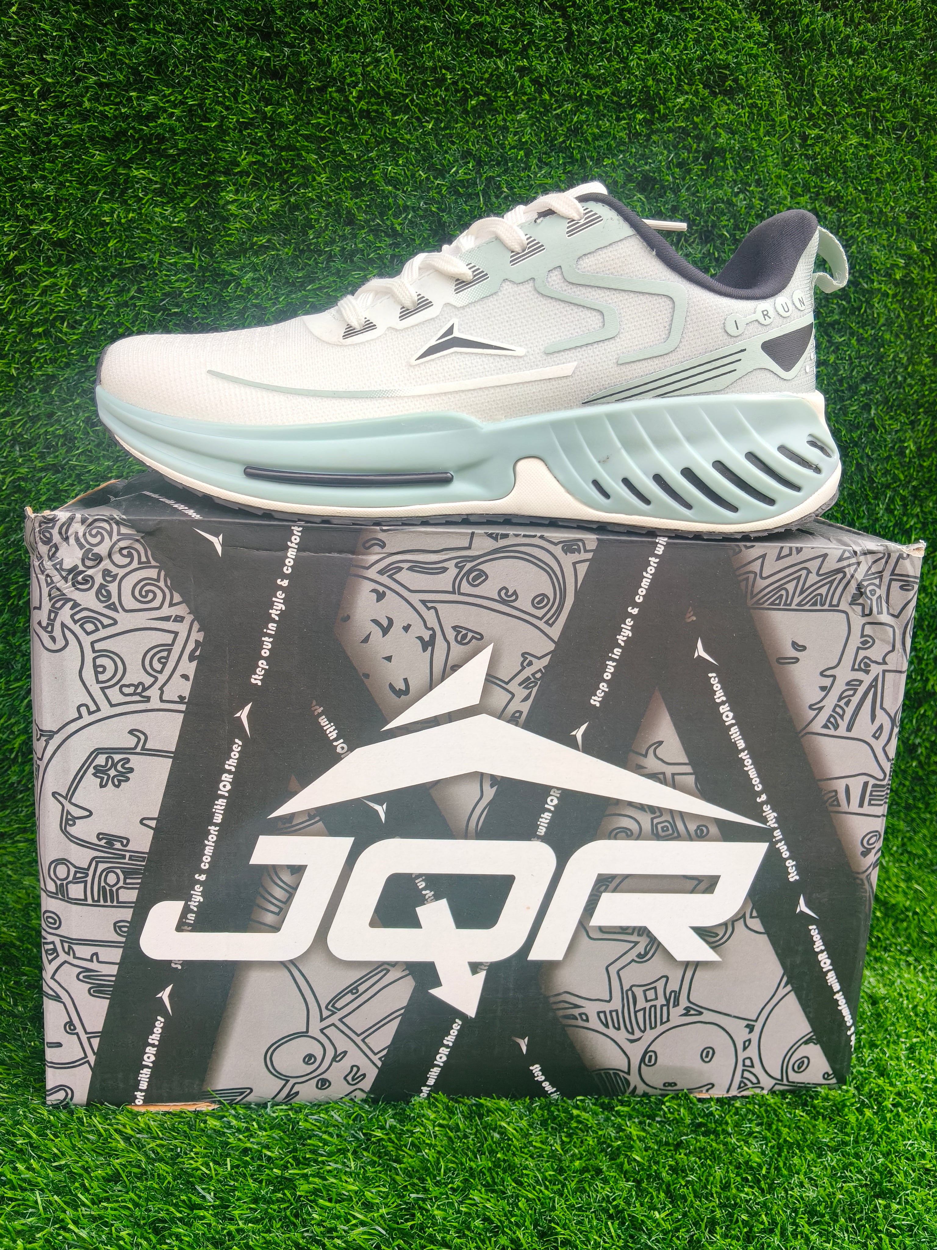 JQR Iron Men's White / Cloud Sports Shoes