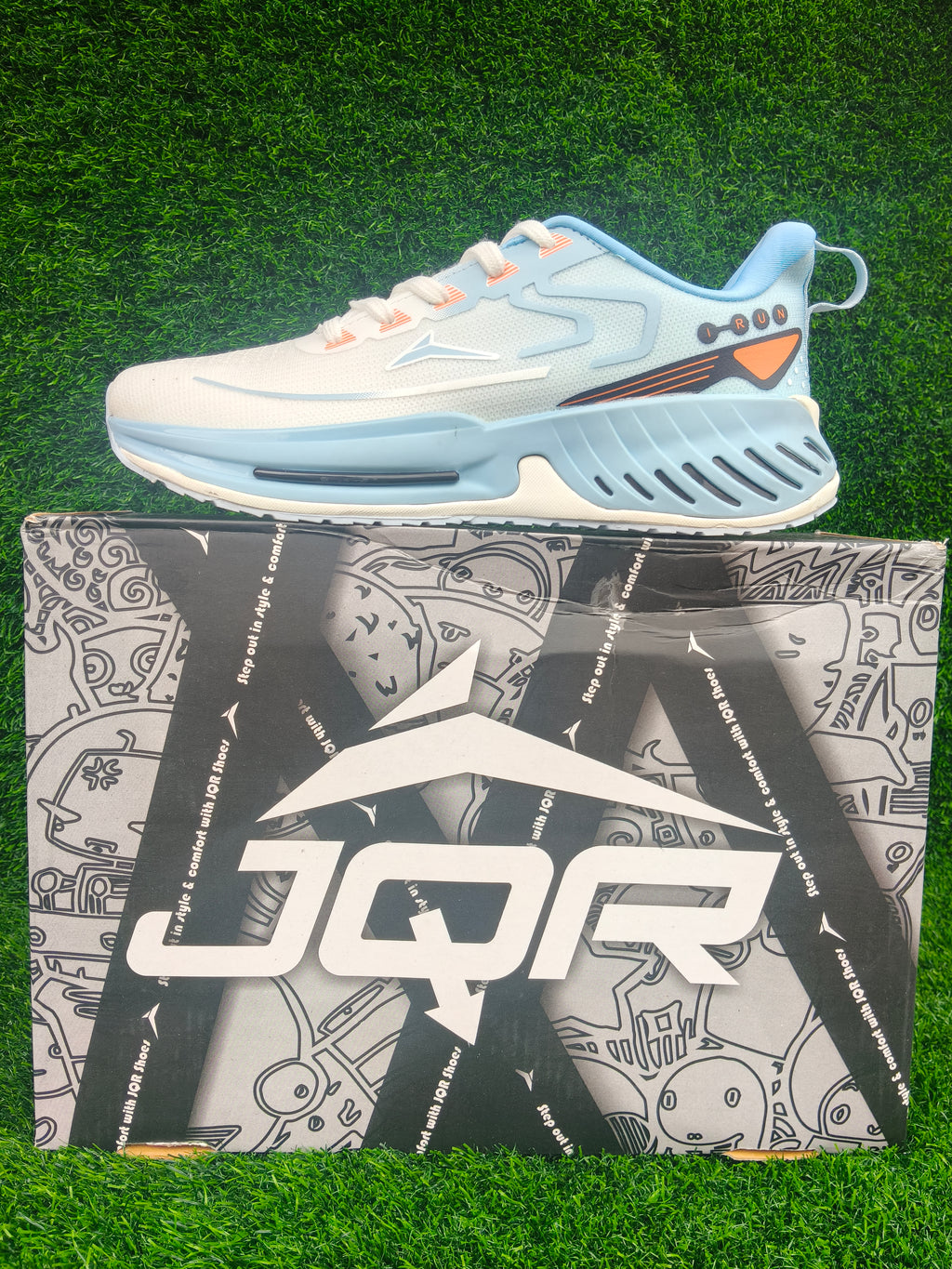 JQR Iron Men's White / Royal Blue Sports Shoes