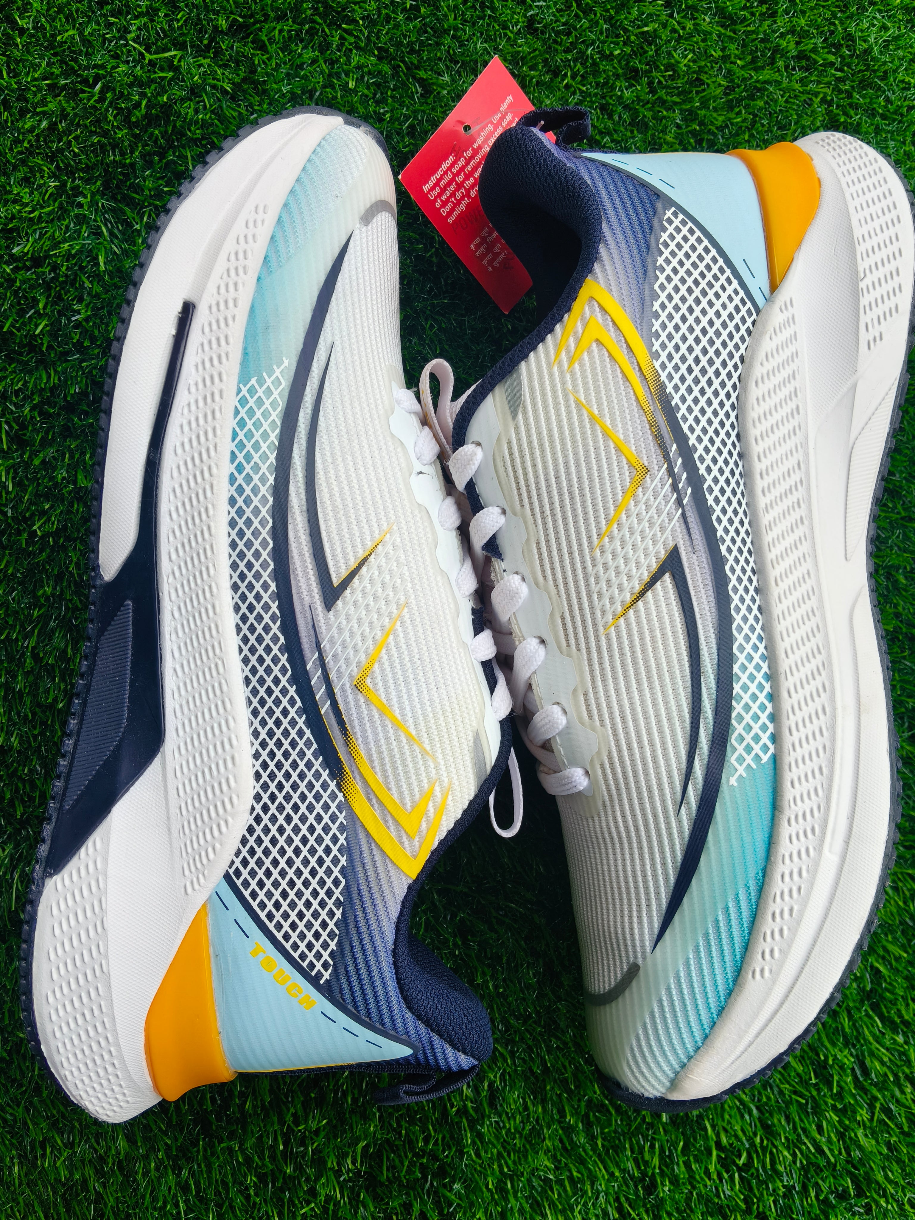 Lakhani Touch Harris-01 Men's White / Navy Sports Shoes