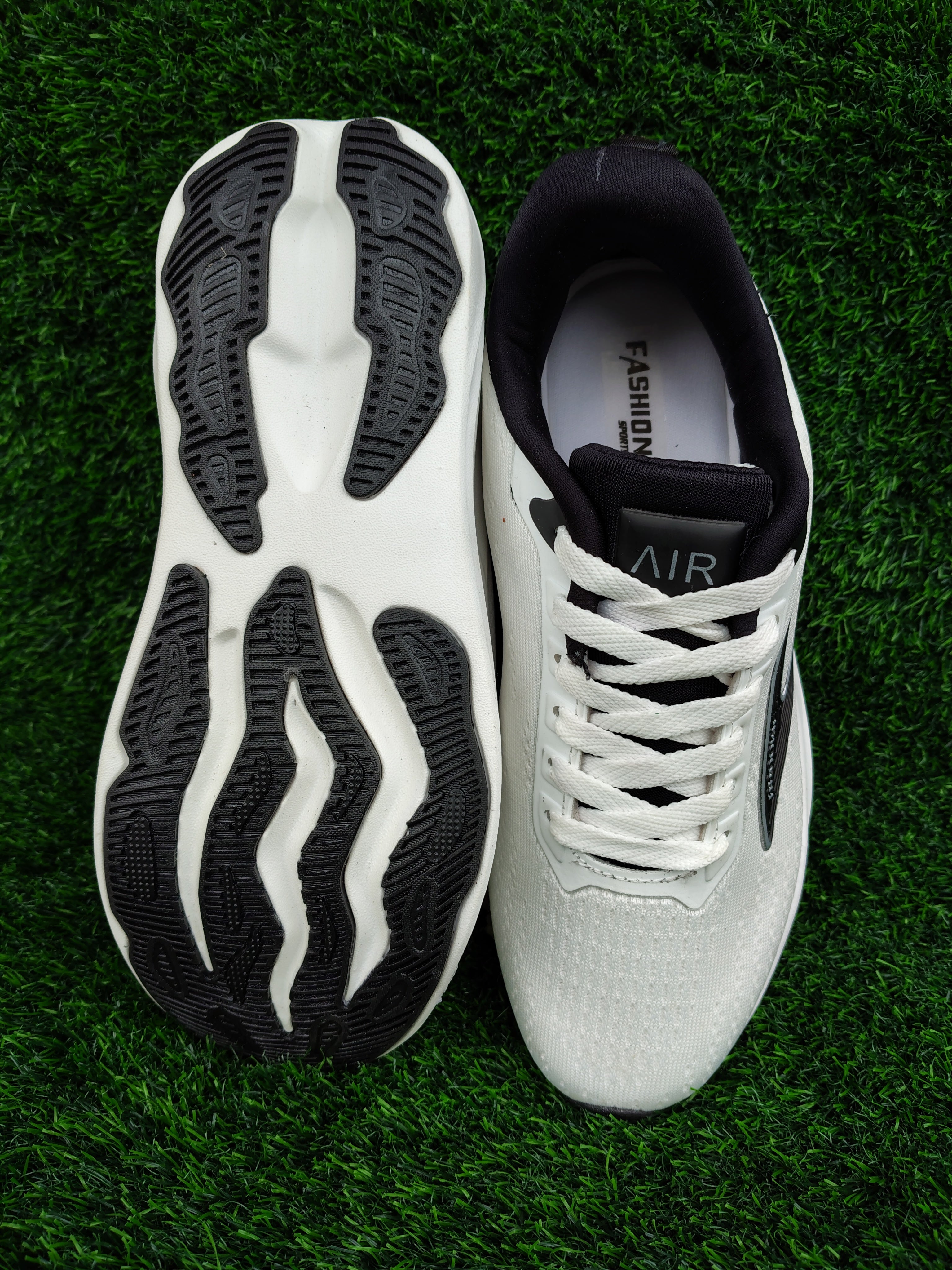 BBROKS JUMPER-01 Men's White / Black Running Shoes
