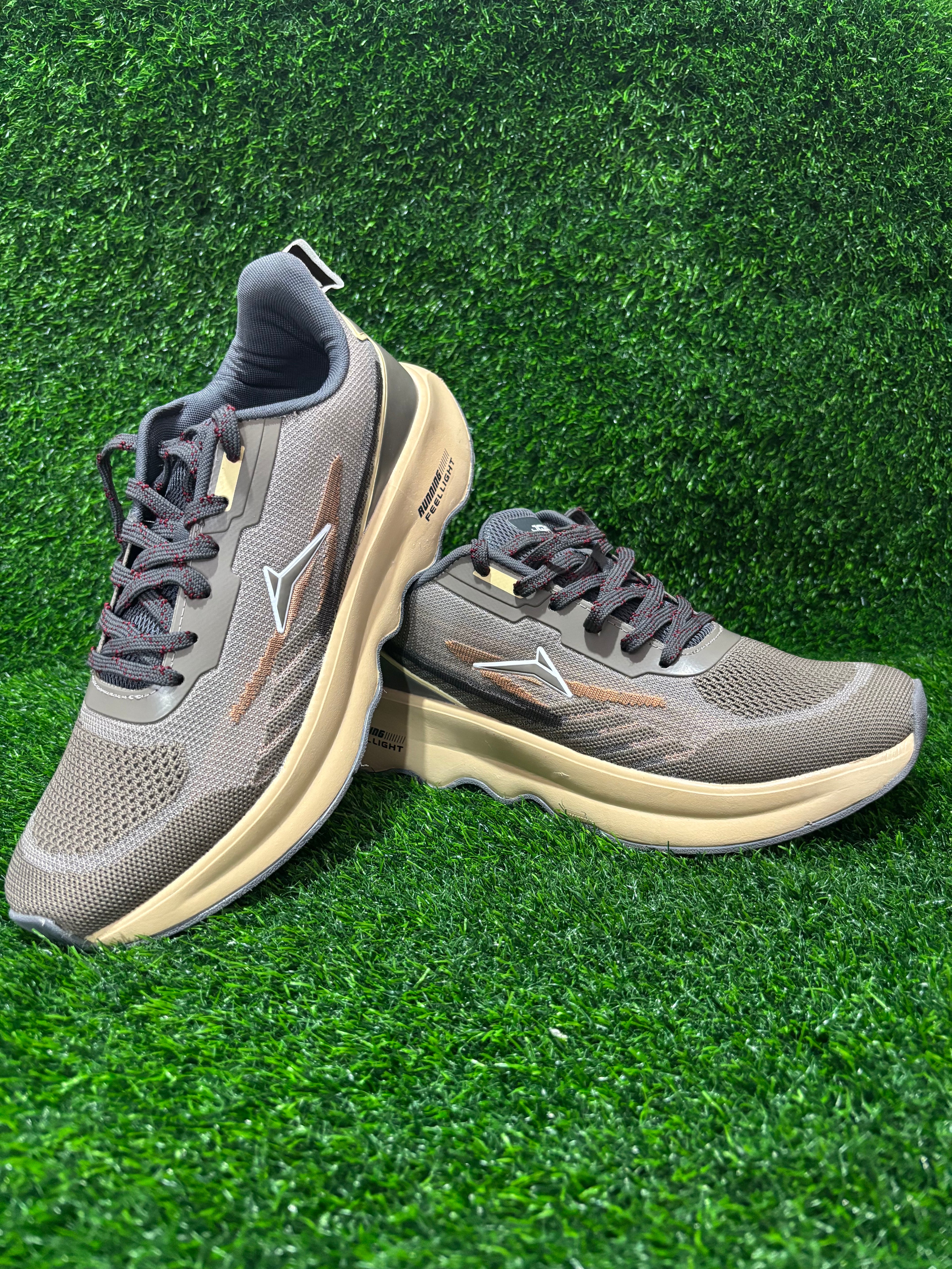 JQR EON Sports Shoes