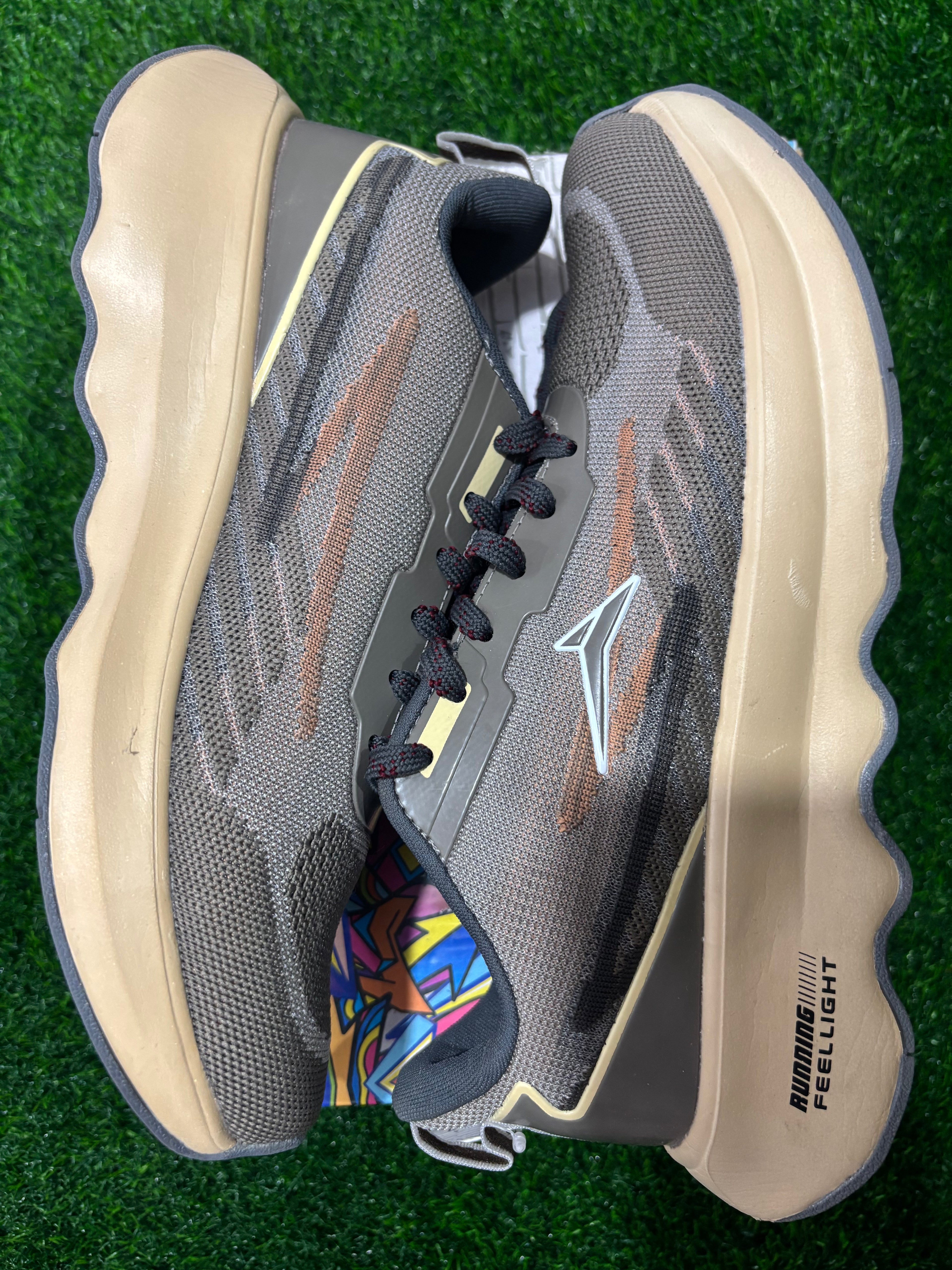 JQR EON Sports Shoes