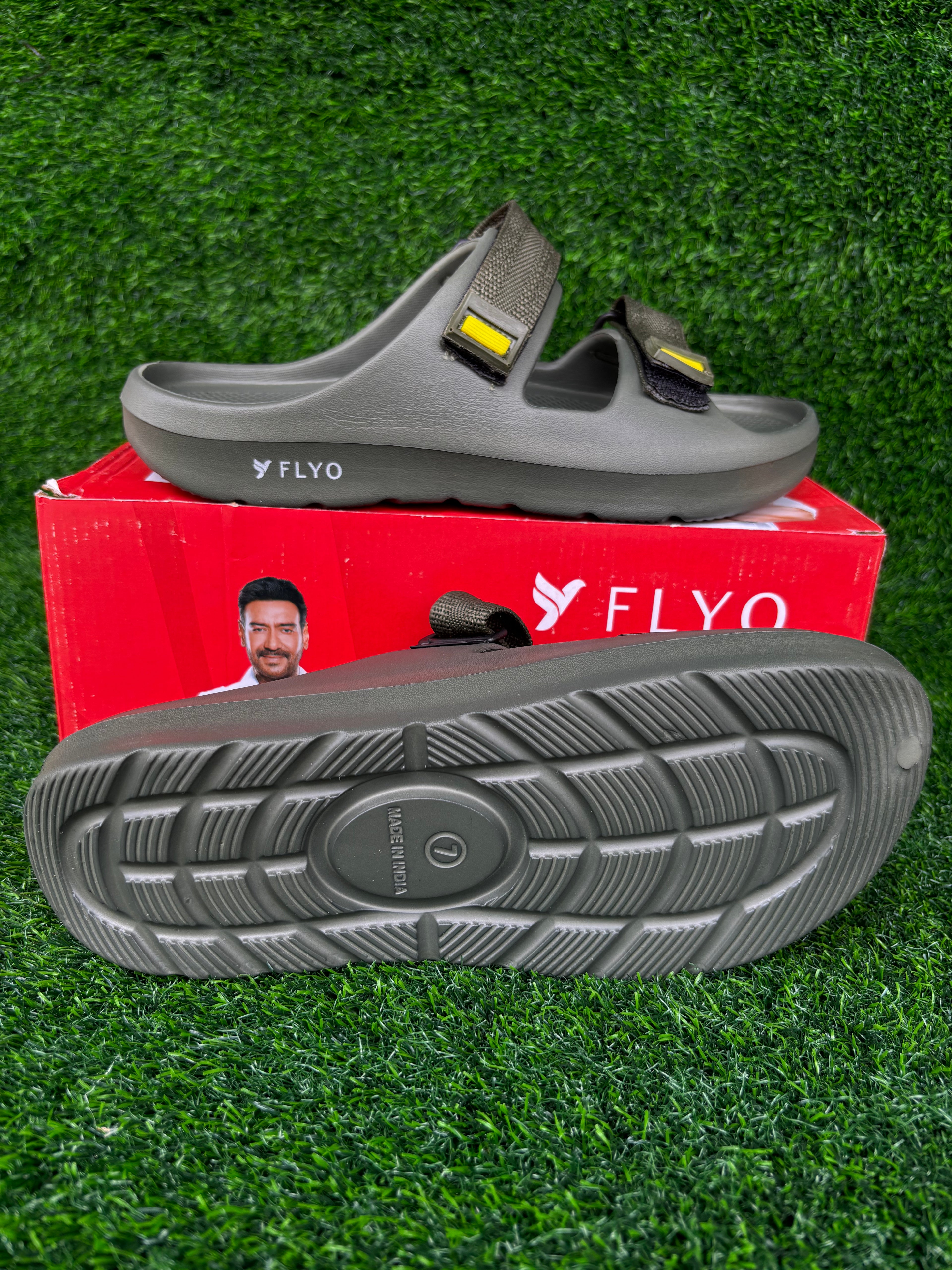Lakhani Flyo Walker Men's Lightweight Walking – Mehendi Green
